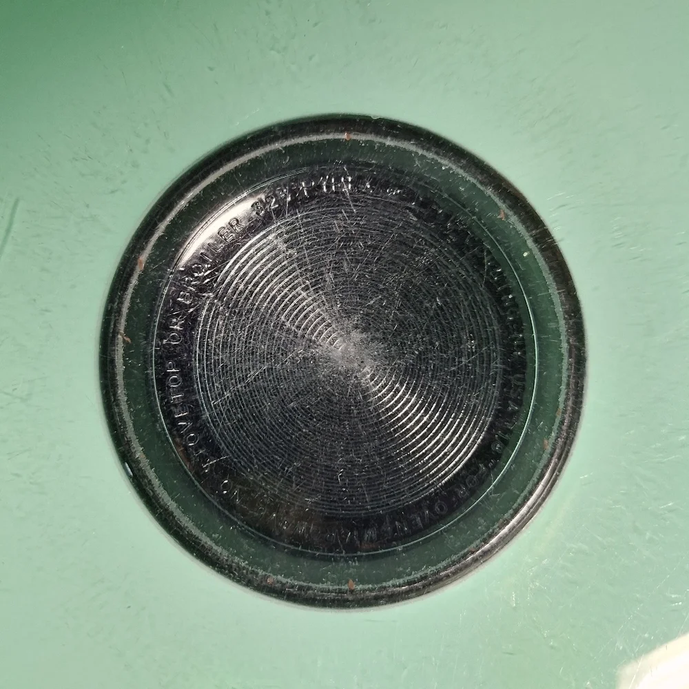 PYREX MIXING BOWL MINT GREEN CLEAR BOTTOM 2.5
